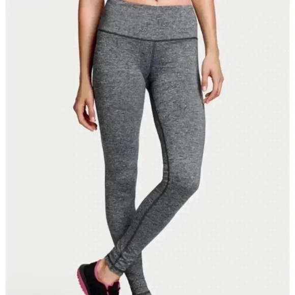 Grey vs knockout leggings - Picture 1 of 3